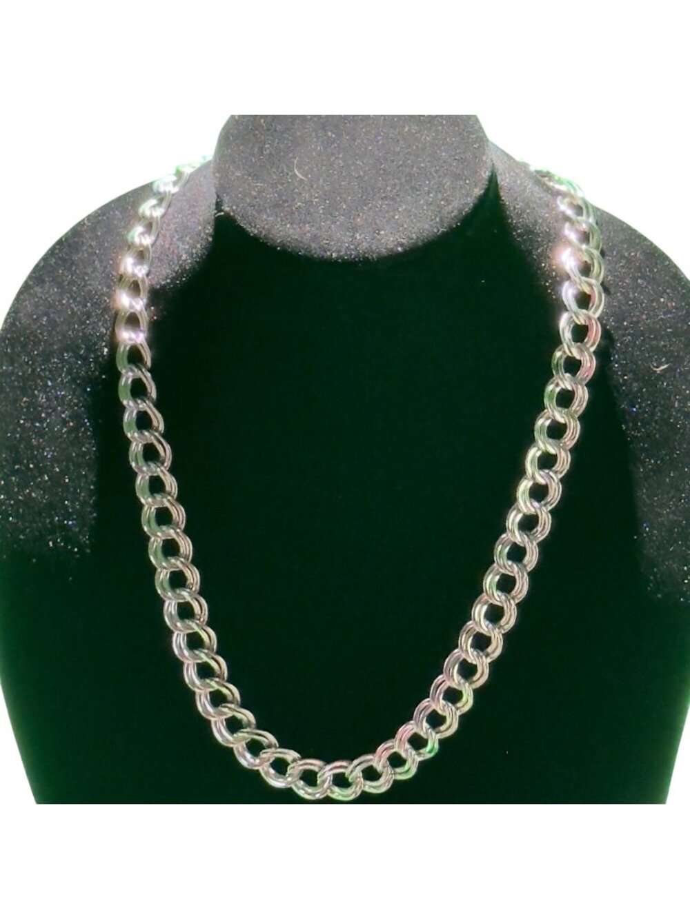 Chunky Silver-Tone Chain Necklace With Adjustable Clasp